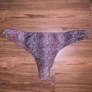 SOLD ❗️$75 benoa bruna bottoms in hina